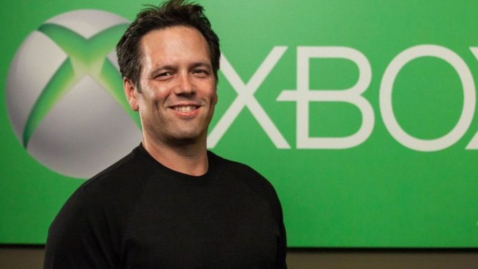 Phil Spencer se joint à un fan de Xbox pour jouer avec un fan de Xbox via Game Pass

